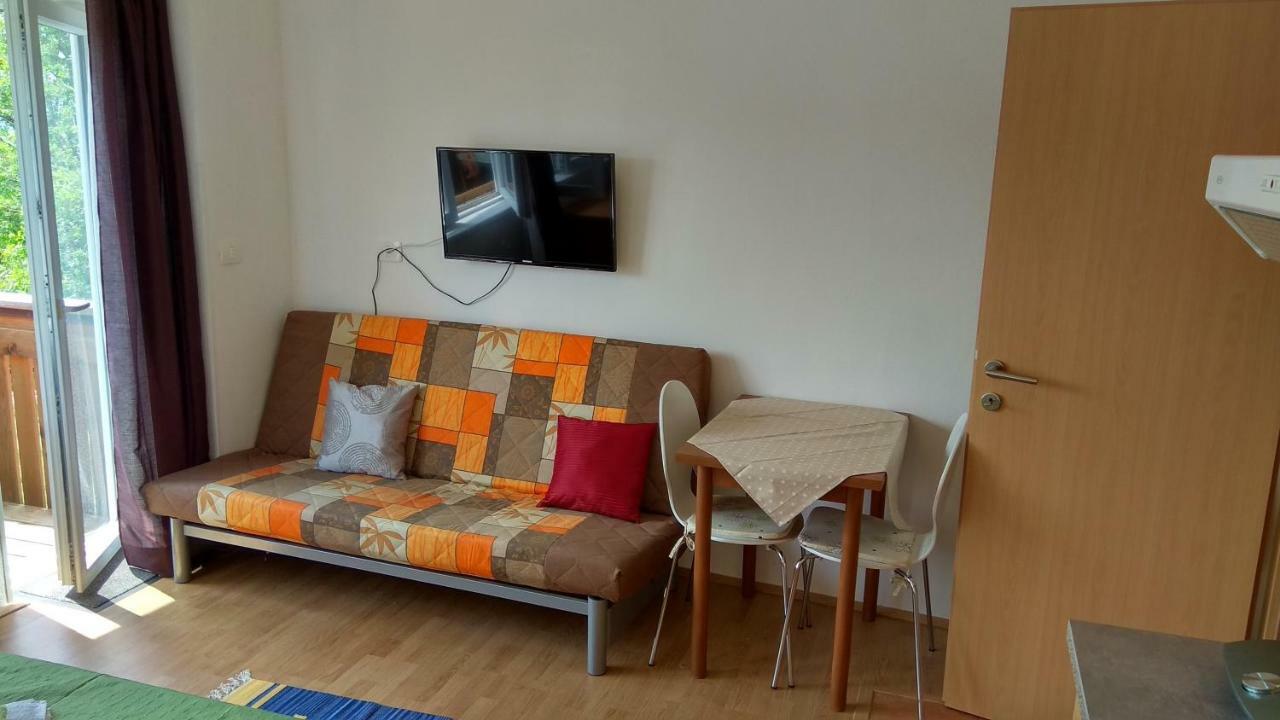 Apartmaji Suhorje Exterior foto