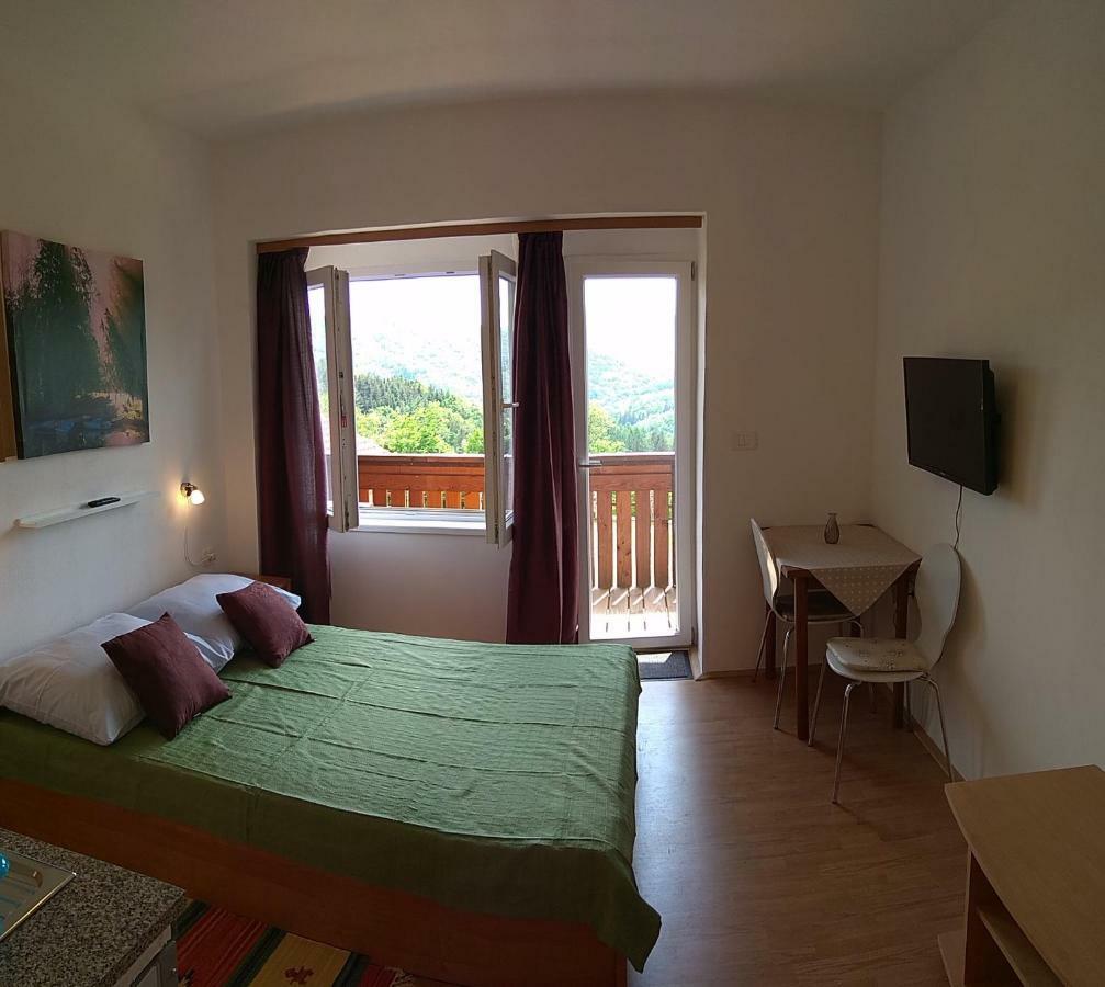 Apartmaji Suhorje Exterior foto