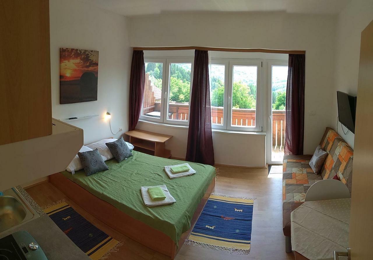 Apartmaji Suhorje Exterior foto